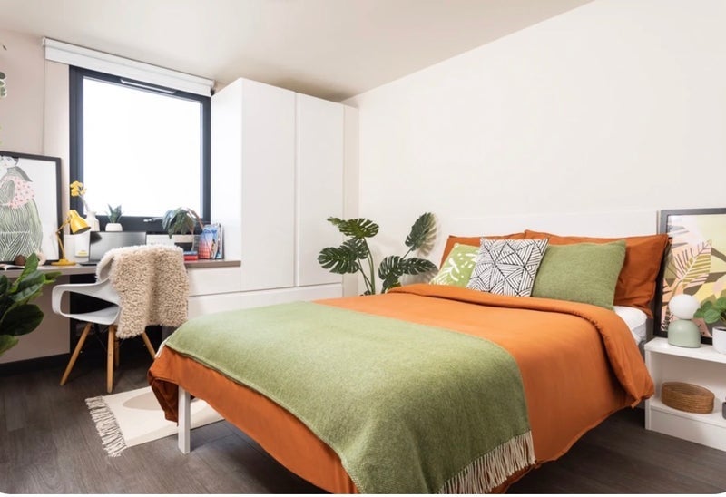 Room Cross Smithfield in Sheffield