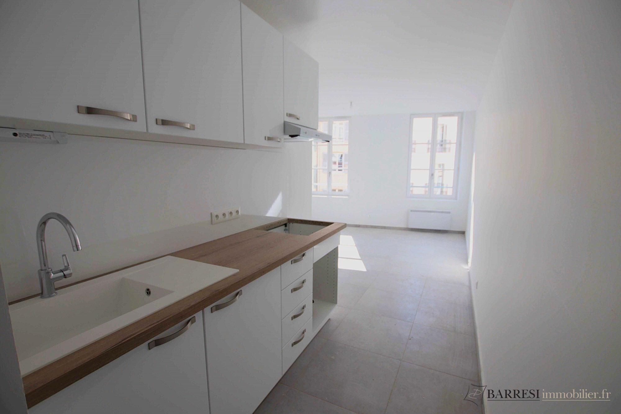 Flat Cours Lafayette in Toulon