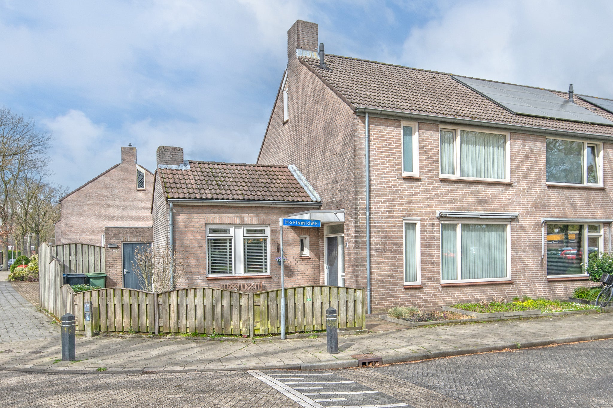 Huis Hoefsmidwei 1 in Valkenswaard