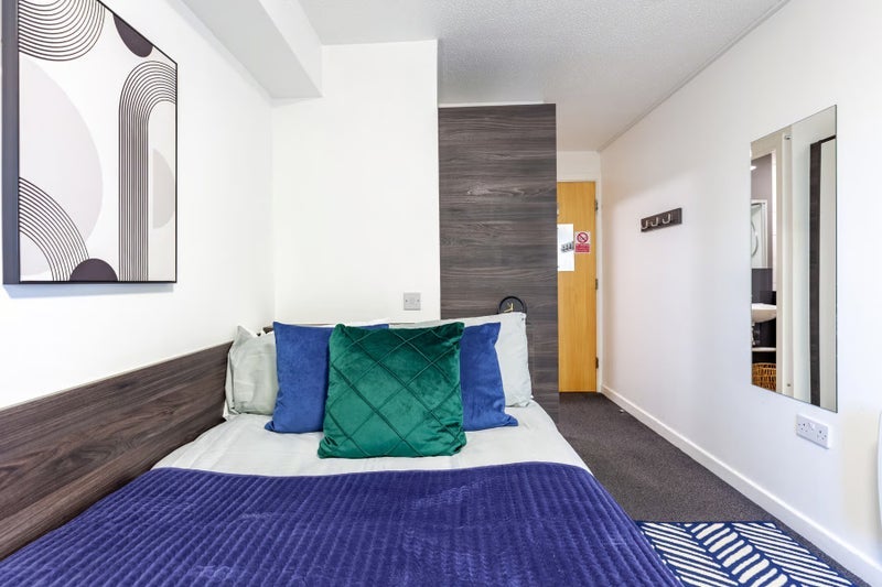 Room Paddington in Liverpool