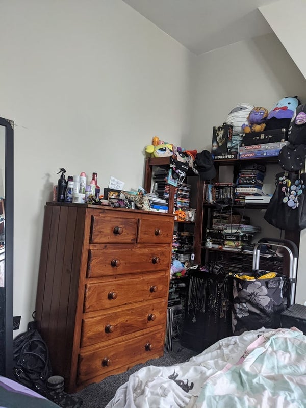 Room Kensington Avenue in Manchester