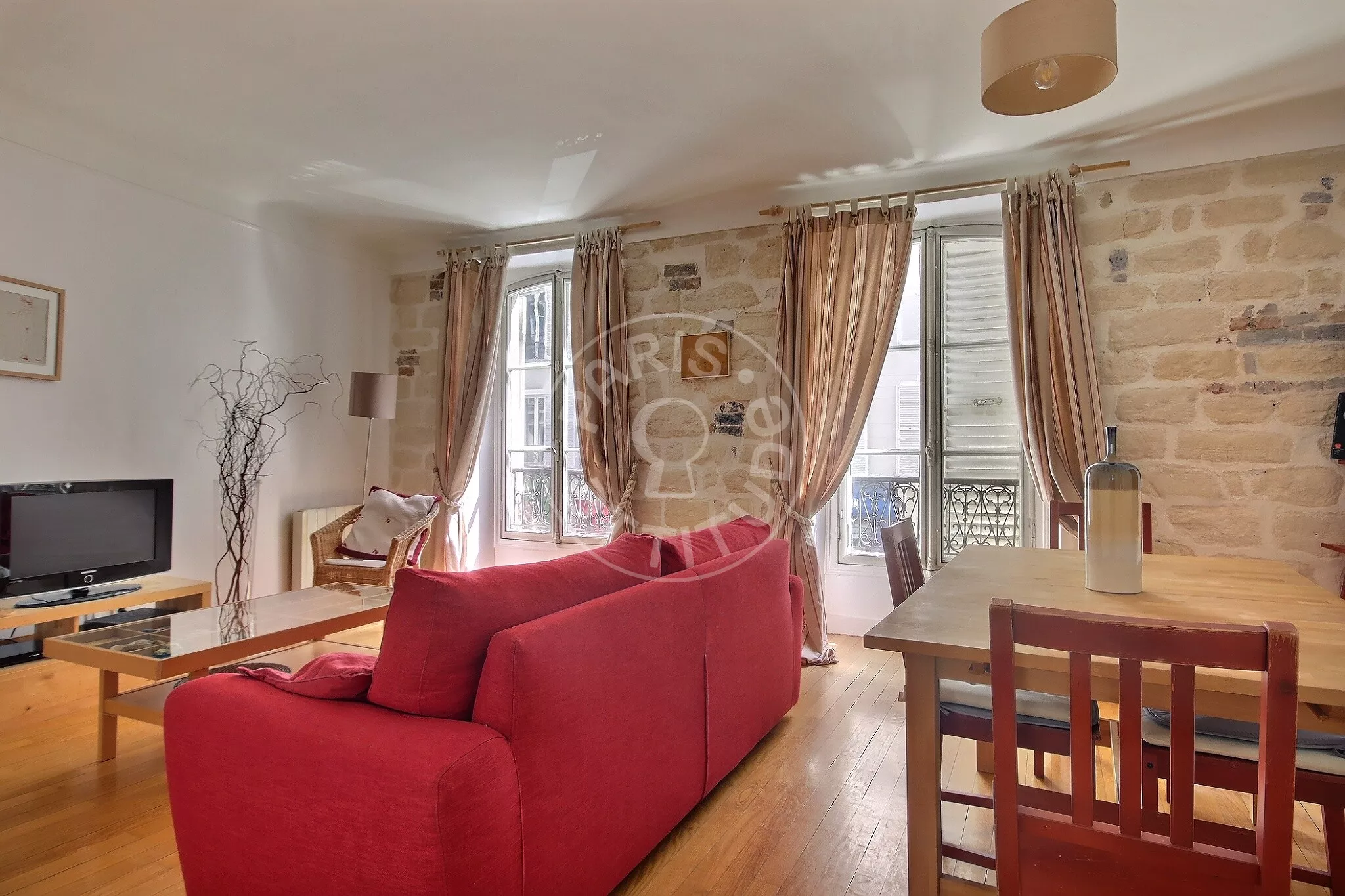 Flat Rue Legendre in Paris
