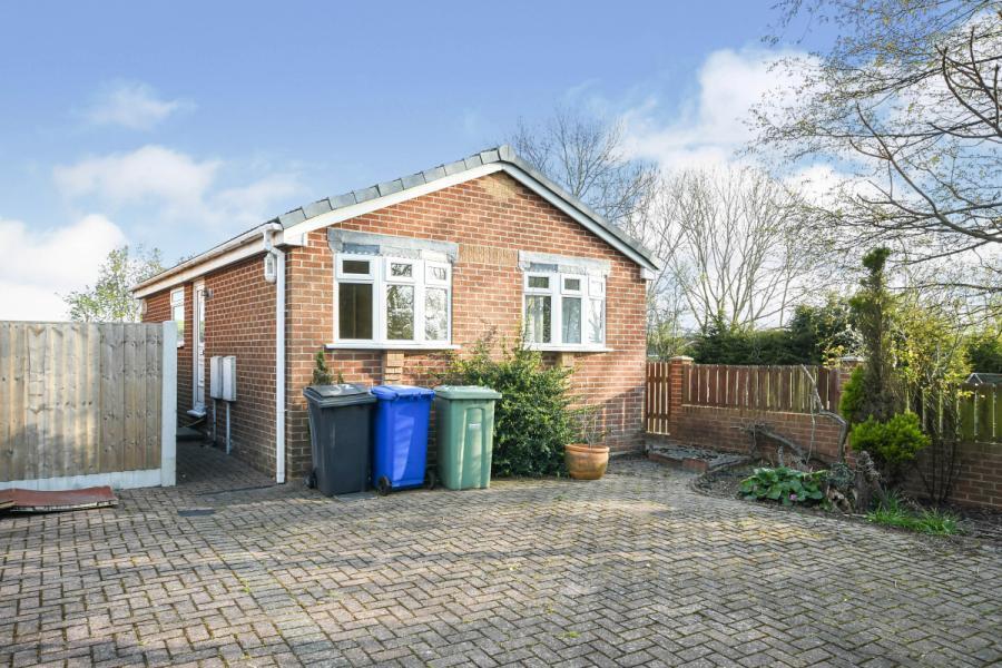 House Headland Close in Chesterfield