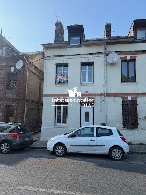 House Rue Madeleine in Barentin
