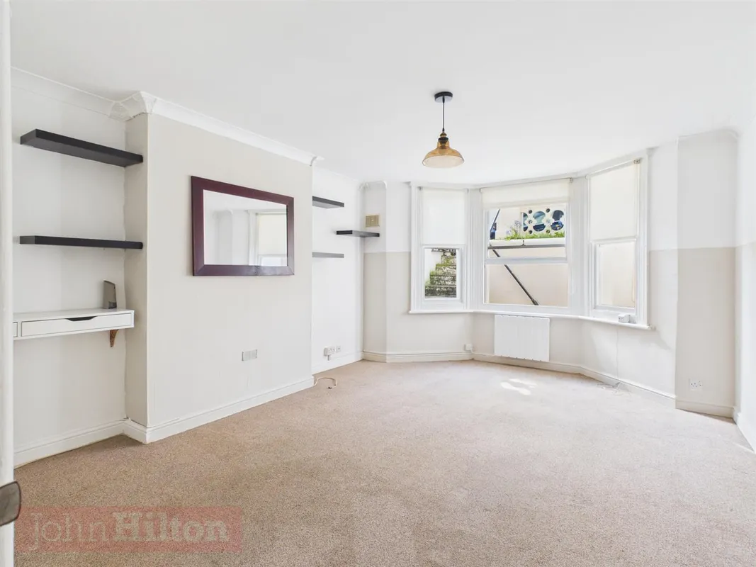 Flat Vallance Road in Portslade by Sea