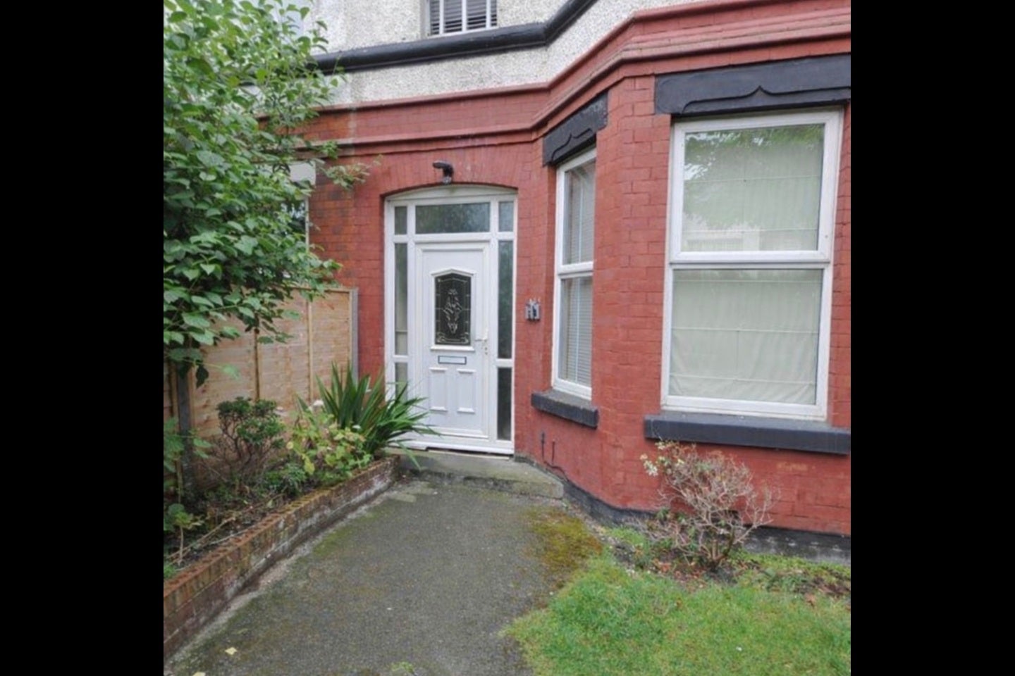 Flat Birkenhead Road in Hoylake
