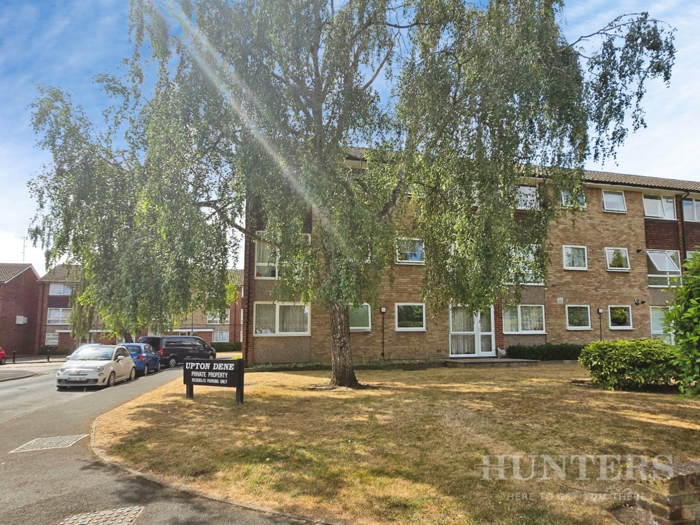 Flat Upton Dene in Greater London