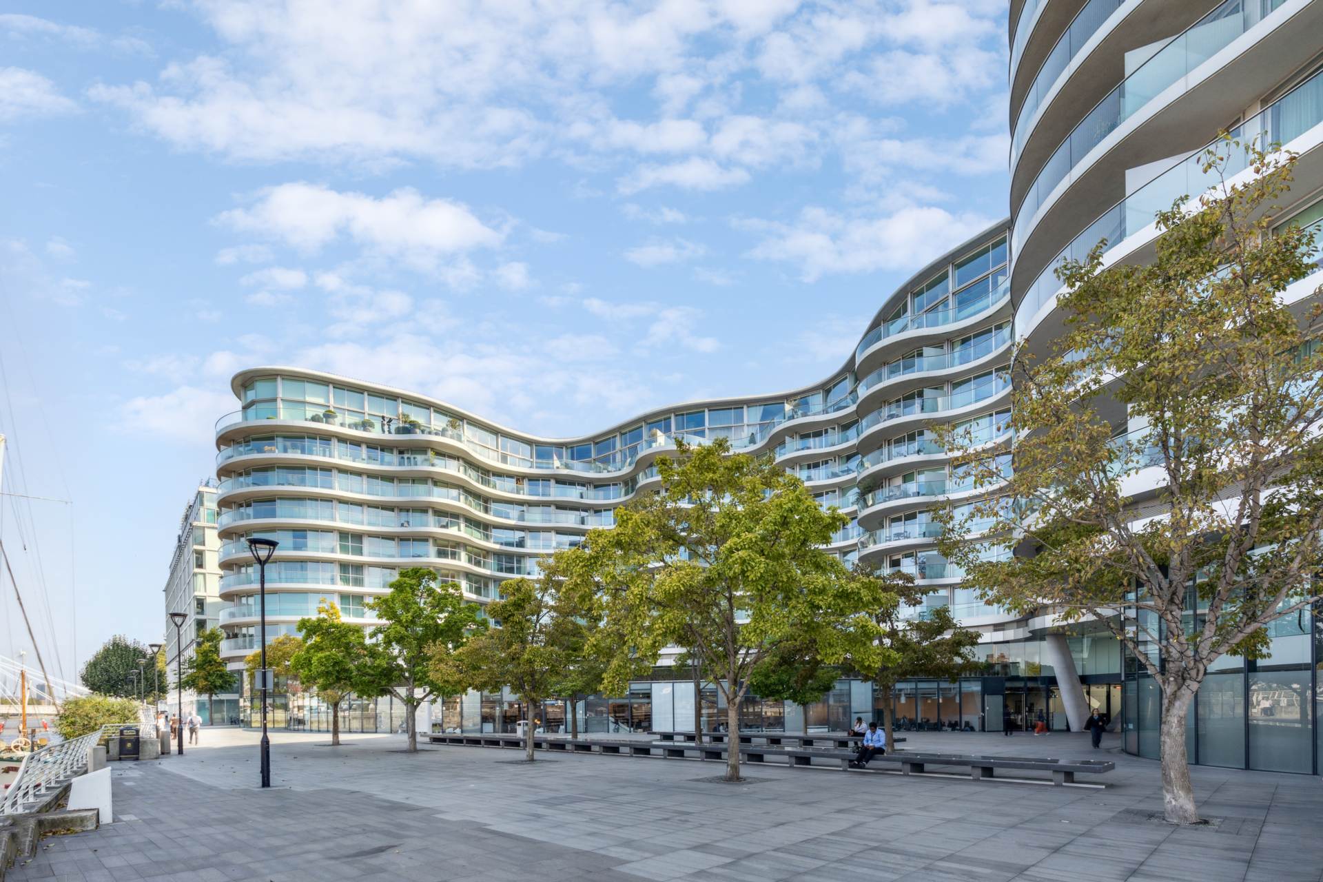 Flat Albion Riverside in Greater London