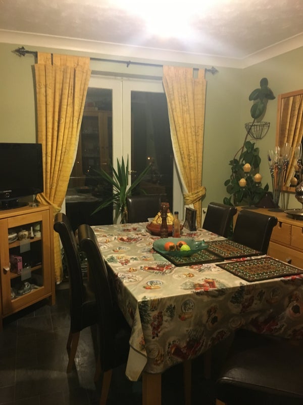 Room Coverdale Road in Greater London