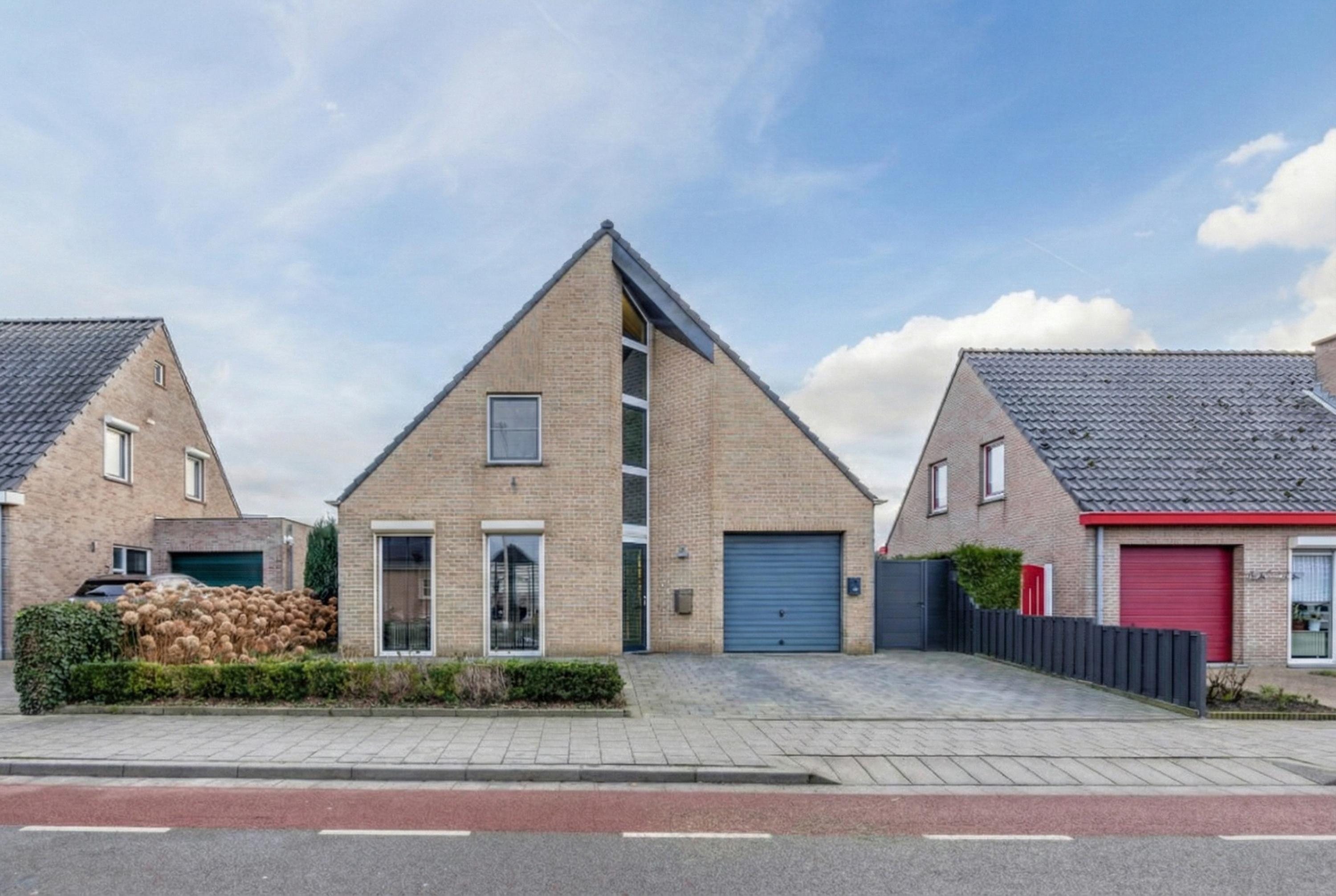 Huis Kasteelstraat 9 in Philippine