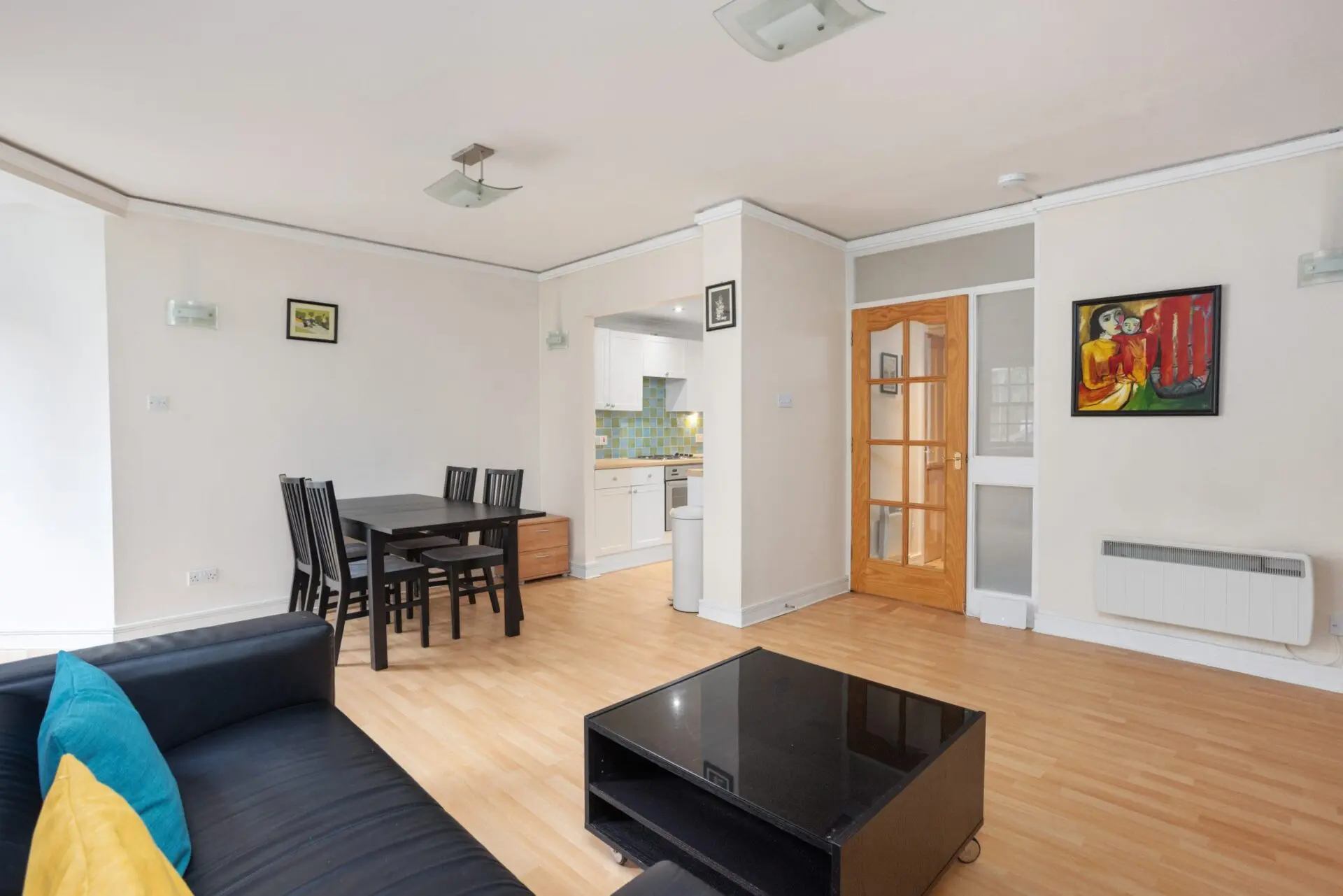 Flat Hawthornbank Lane in City of Edinburgh