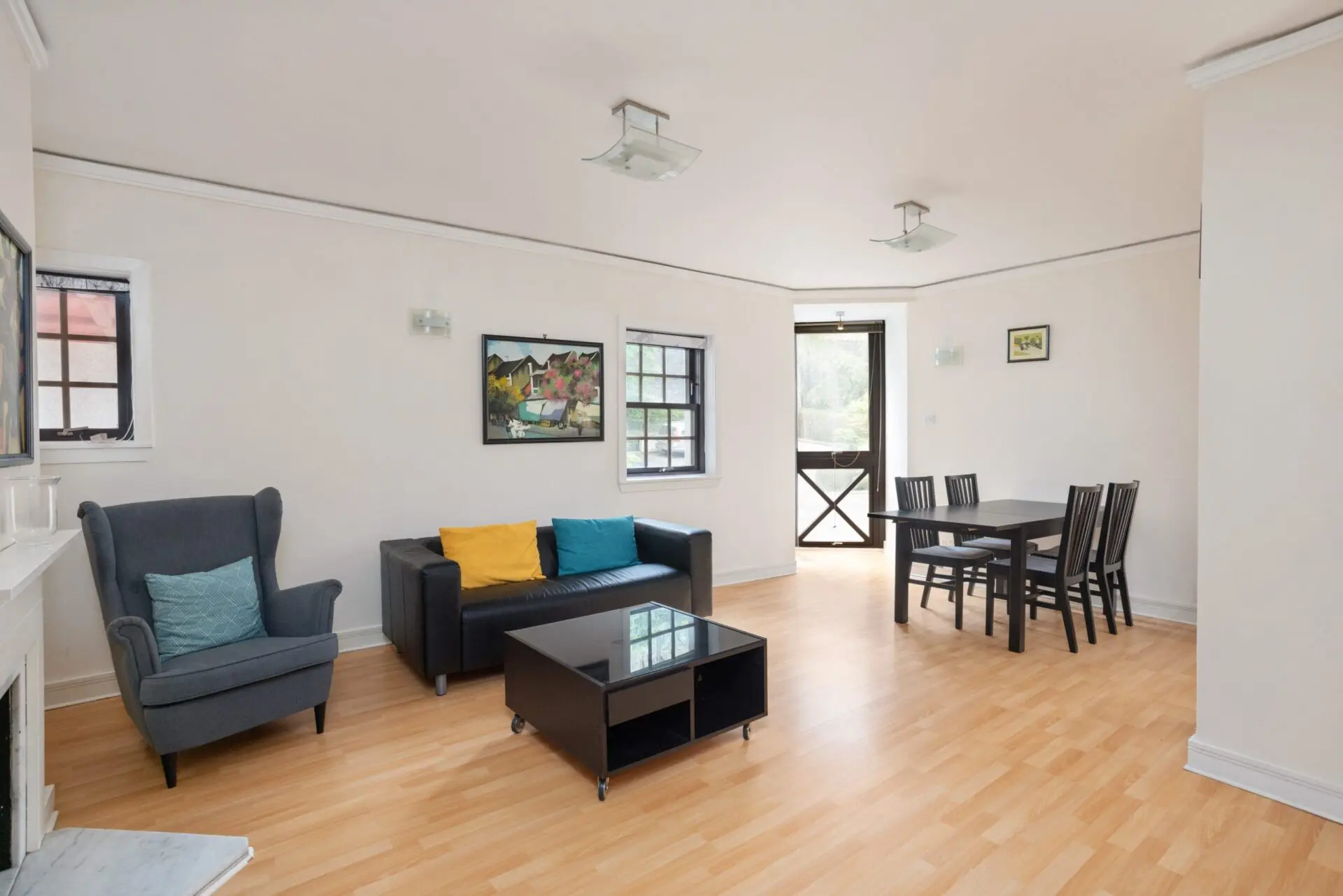 Flat Hawthornbank Lane in City of Edinburgh
