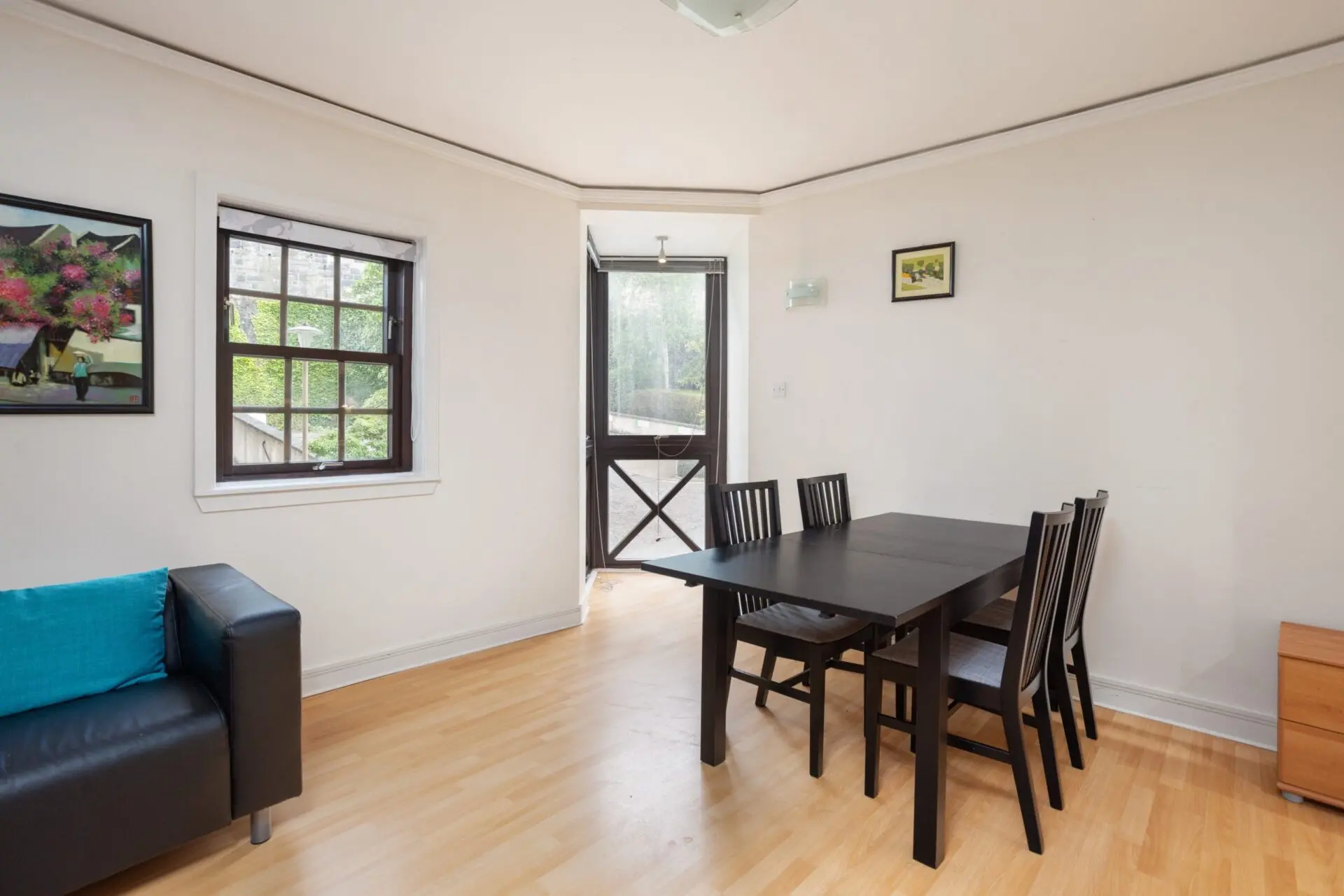 Flat Hawthornbank Lane in City of Edinburgh
