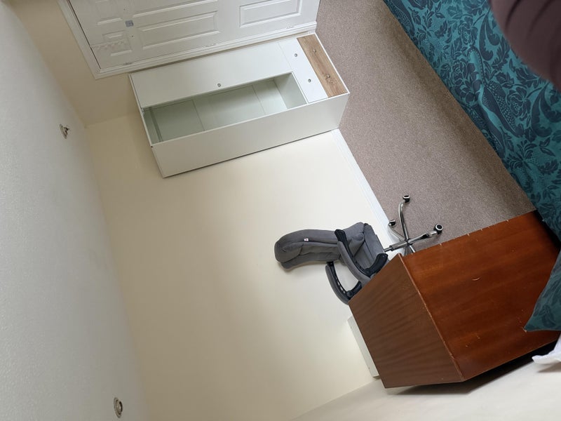 Room Woodlea Fold in Leeds