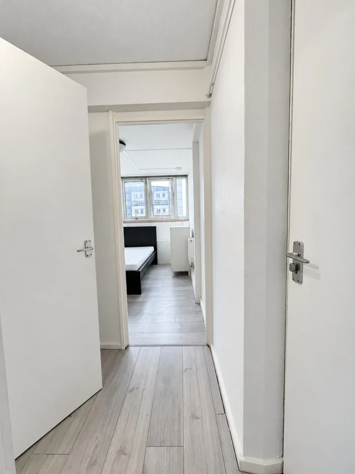 Flat Charlotte Despard Avenue in Greater London