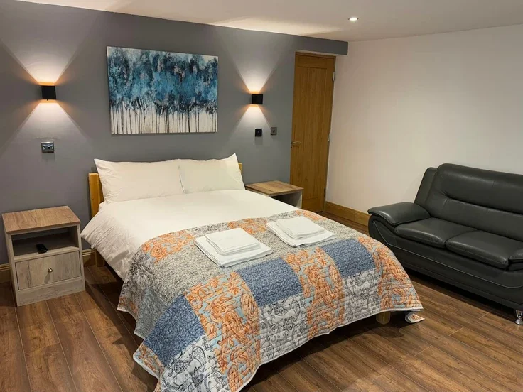 Flat Longford Road in Coventry