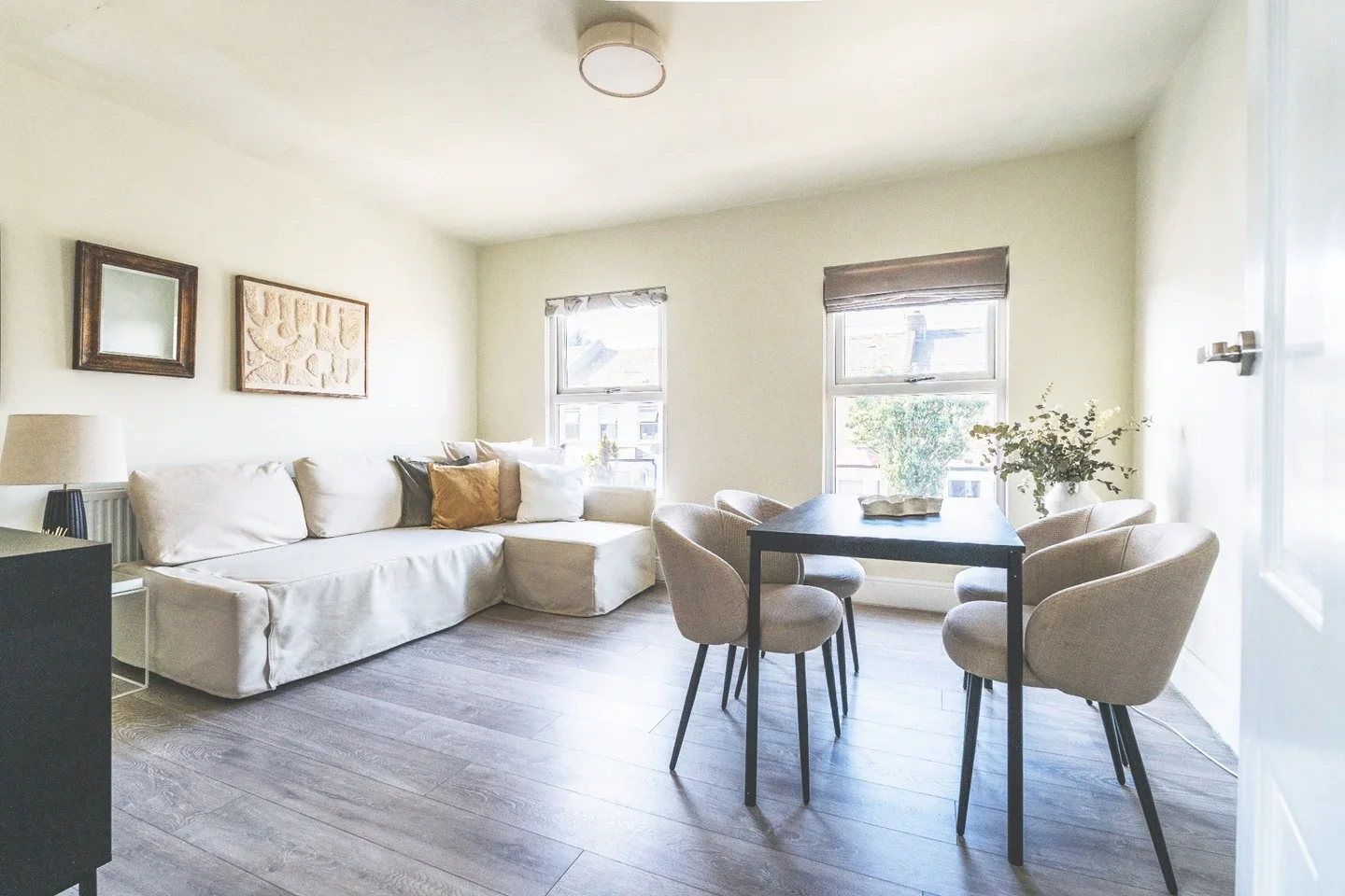 Flat Nutfield Road in Greater London