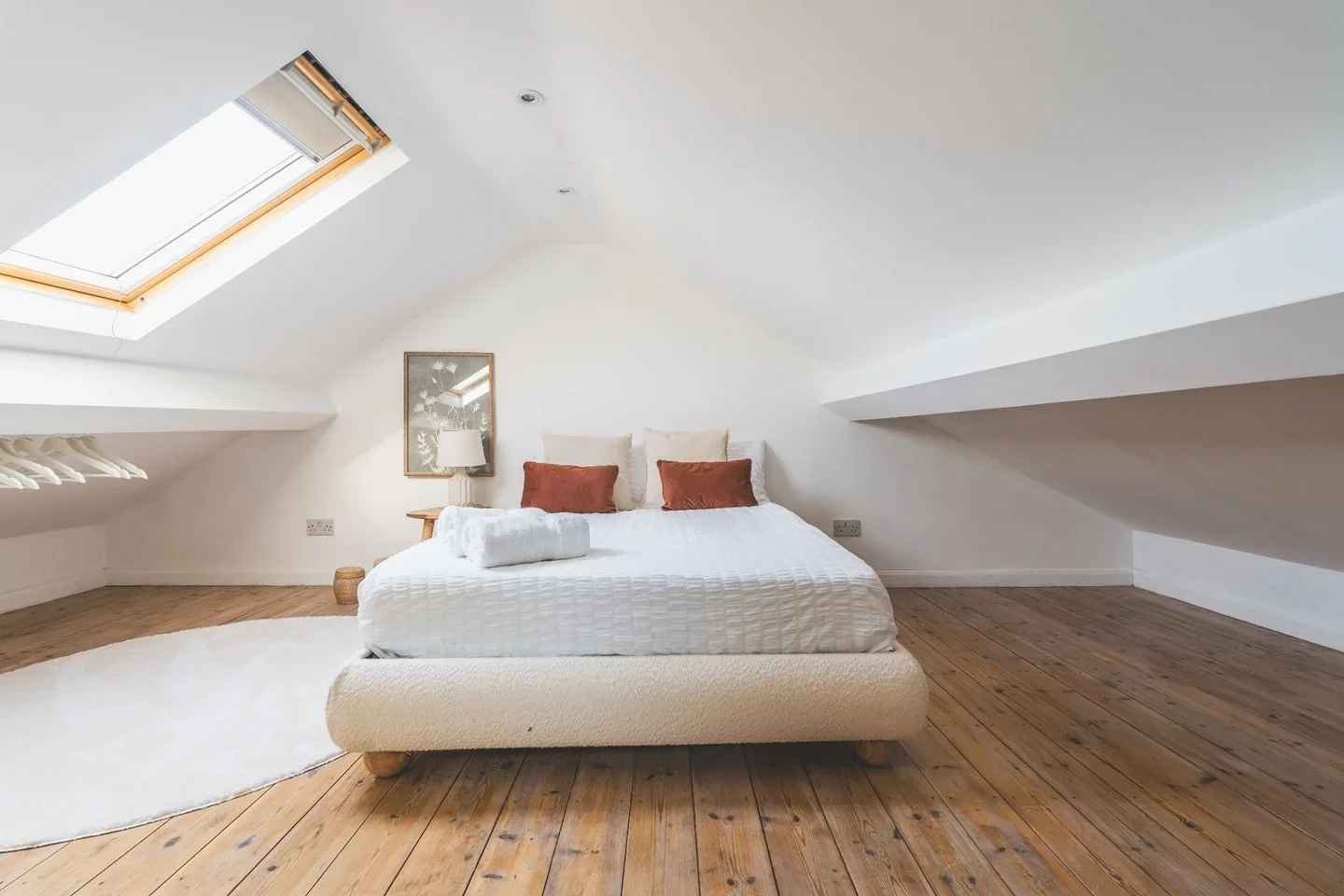 Flat Nutfield Road in Greater London