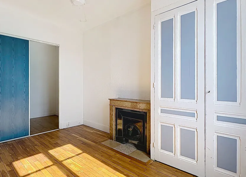 Flat Route de Genas in Villeurbanne