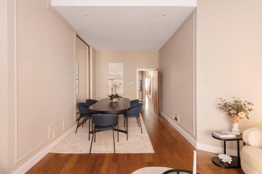 Flat Hans Road in Greater London