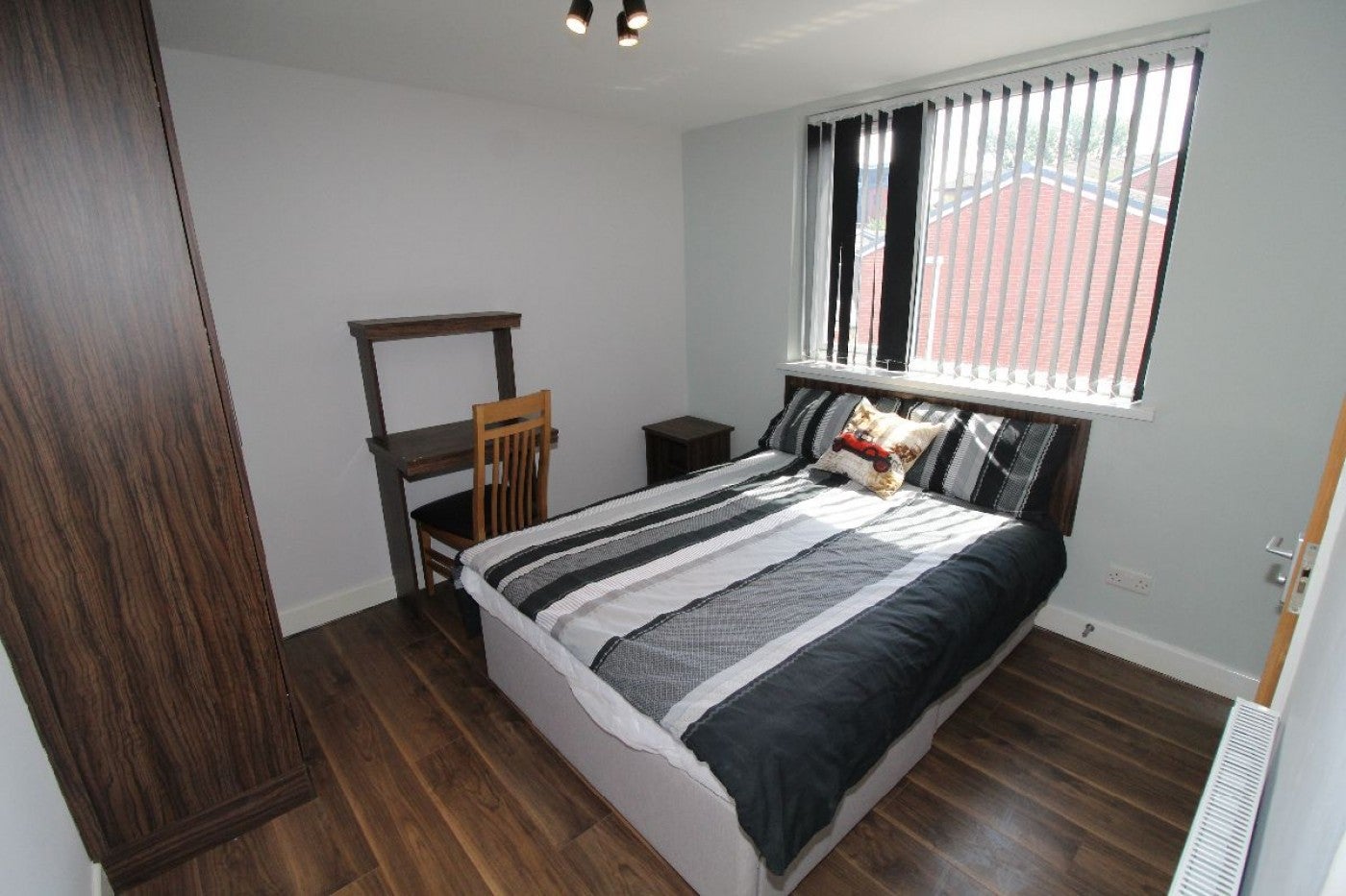 Flat Hawkins Street in Preston