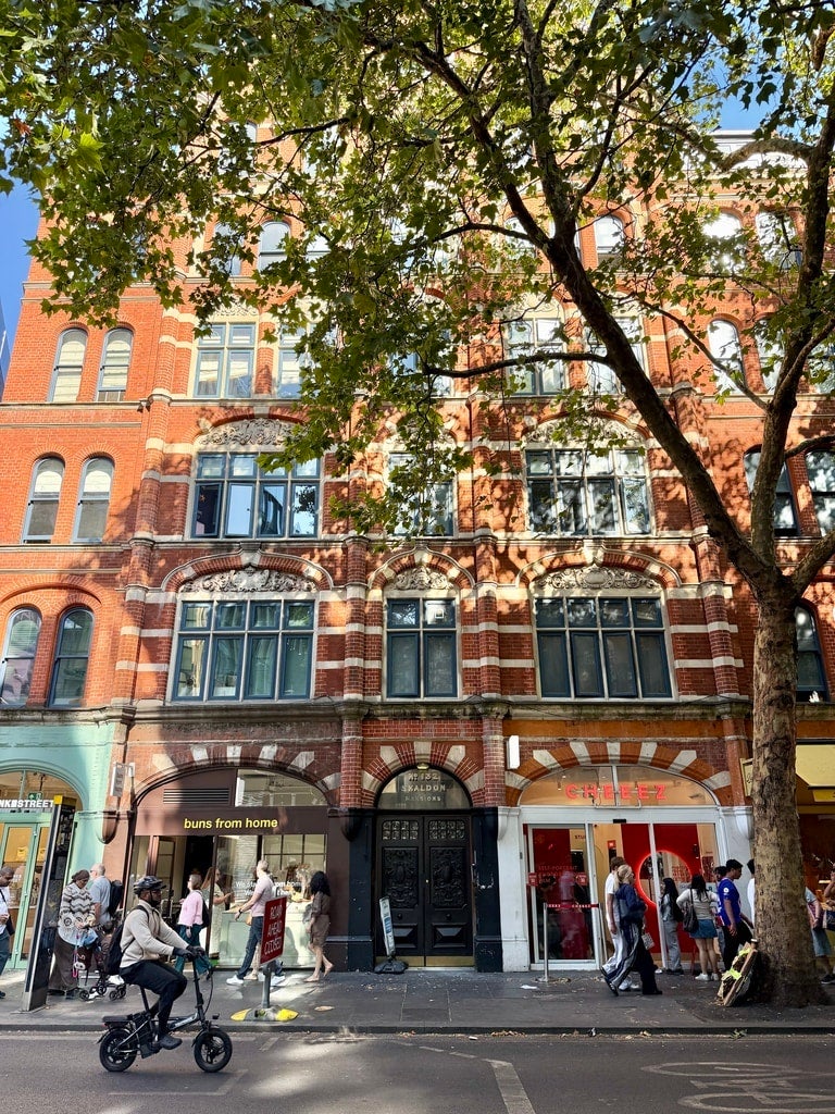 Flat Denmark Place in Greater London
