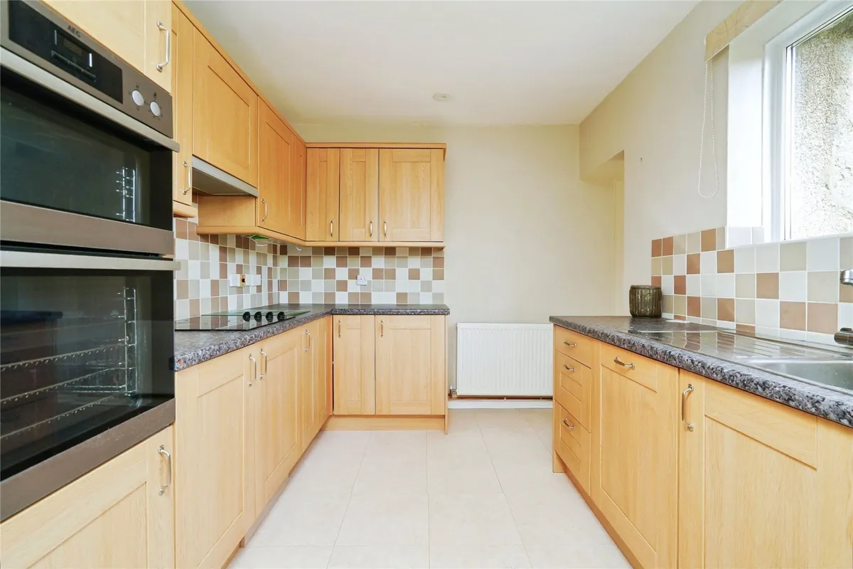 House Frethern Close in West Oxfordshire