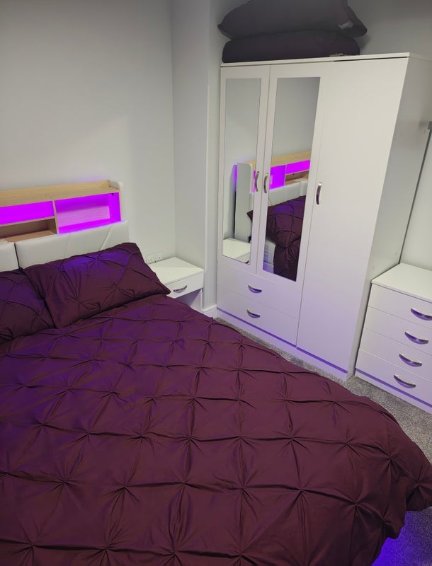 Room Birkdale Rise in Swinton