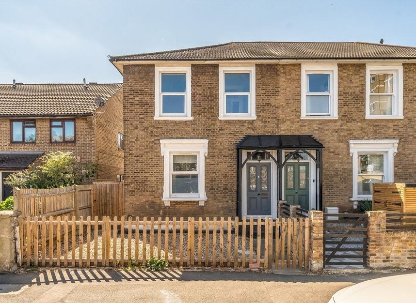 House Jasmine Grove in Greater London