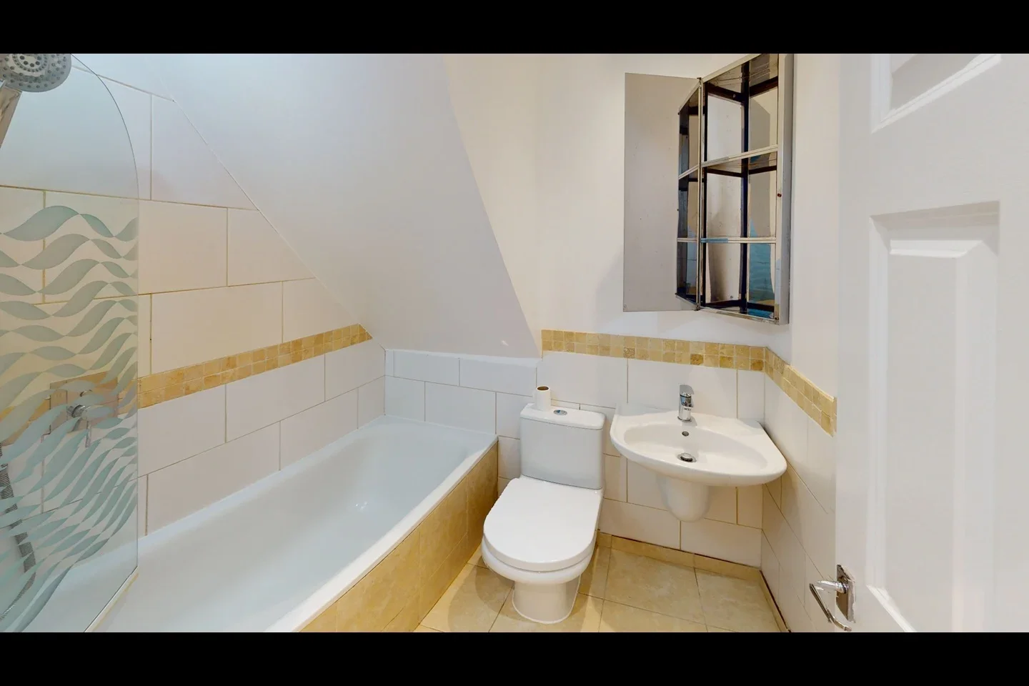 Flat Corsehill Street in Greater London