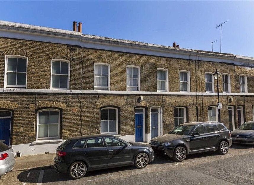 House Wellington Row in Greater London