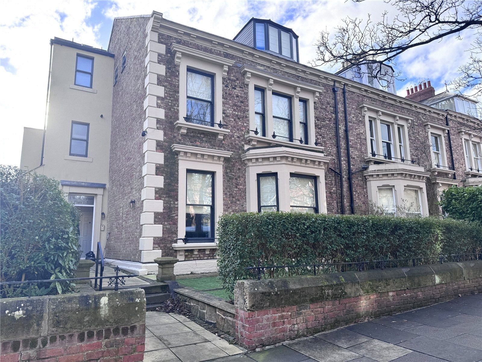 Flat West Avenue in Newcastle upon Tyne