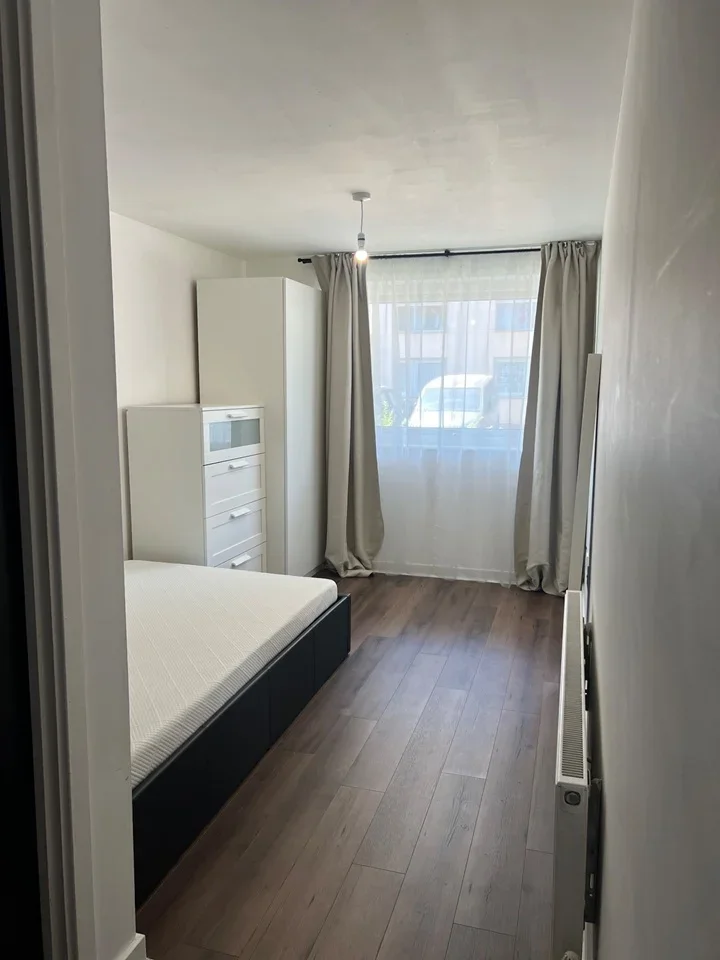 Room Hyde Grove in Dartford
