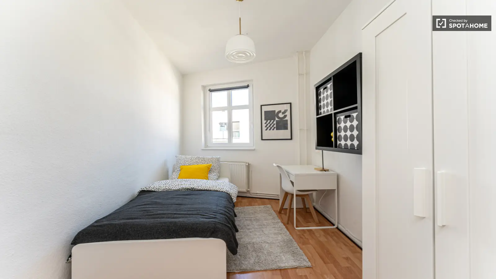 Wohnung Hohenzollerndamm in Berlin