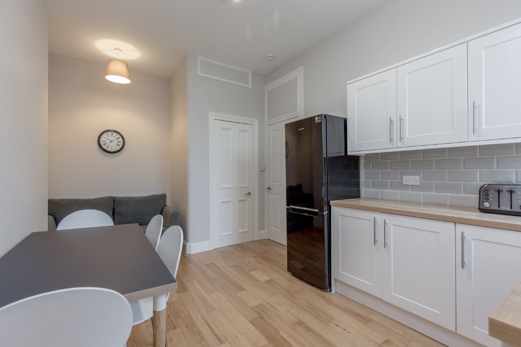 Room Temple Park Crescent in City of Edinburgh