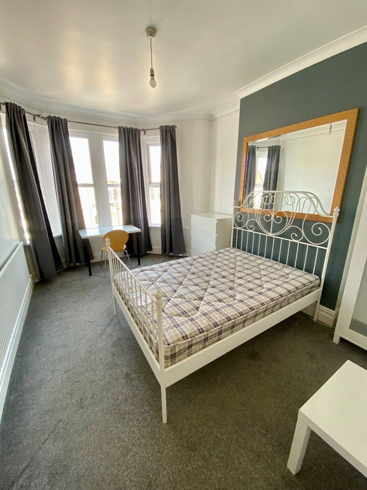 Flat Whitchurch Road in Cardiff
