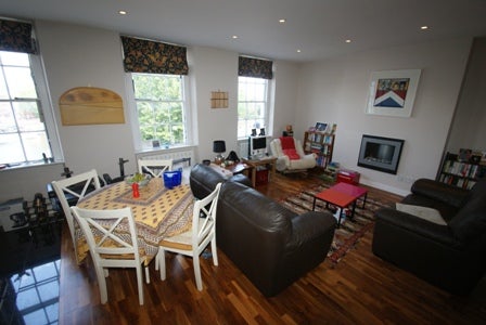 Flat Redcliffe Parade West in Bristol