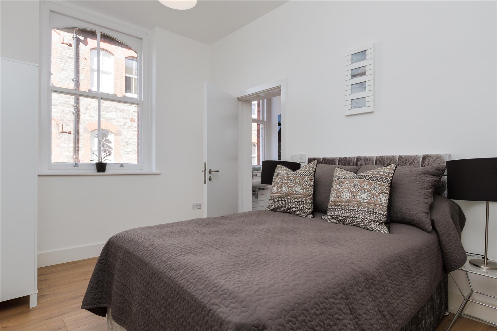 Flat Longmoor Lane in Liverpool