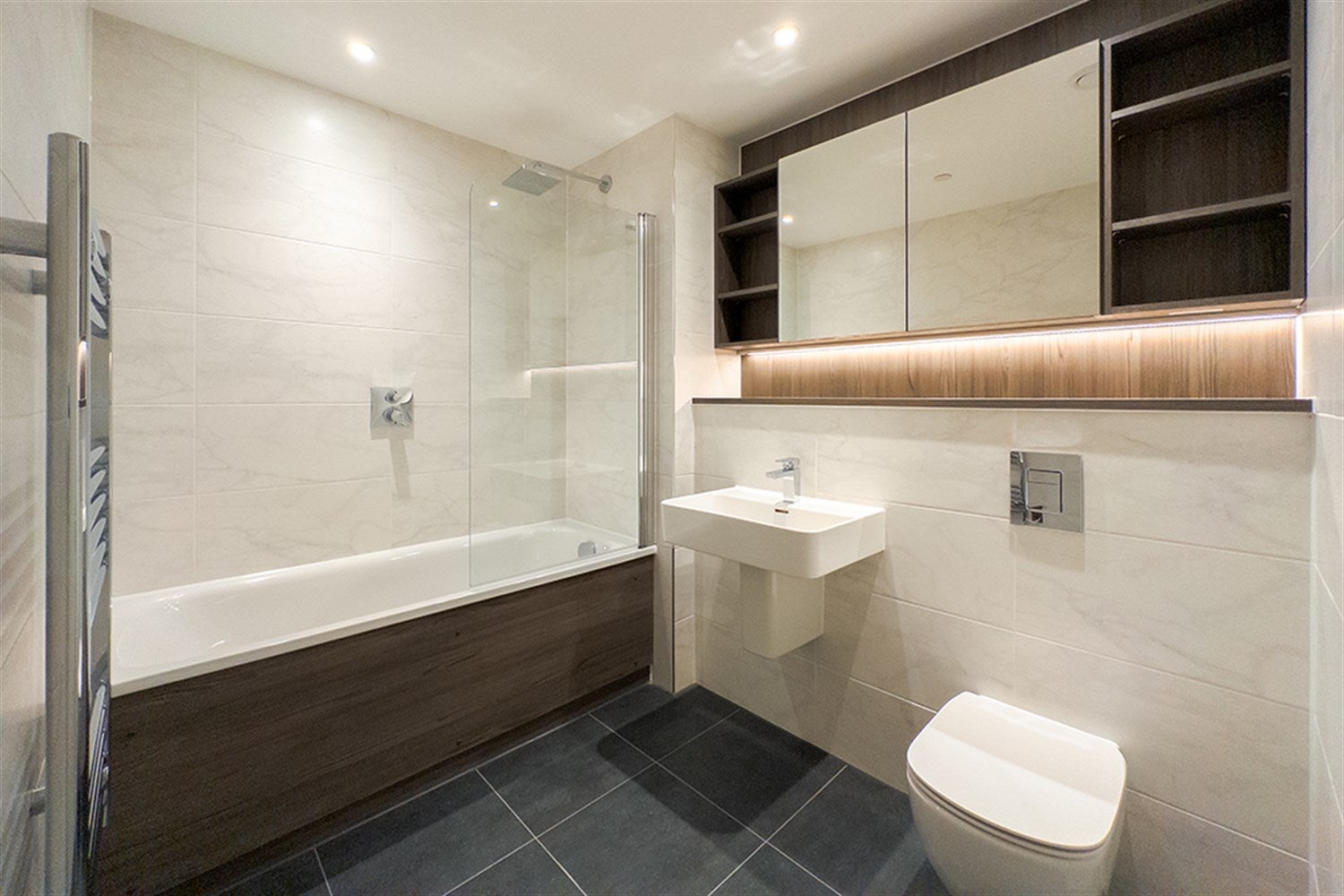Flat Silvercroft Street in Manchester