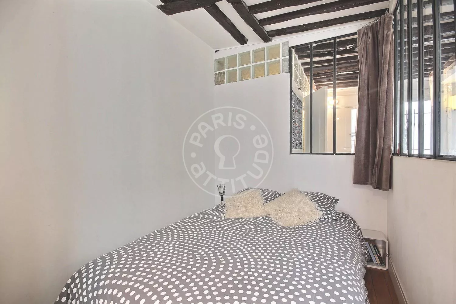 Appartement Rue des Petits Carreaux à Paris