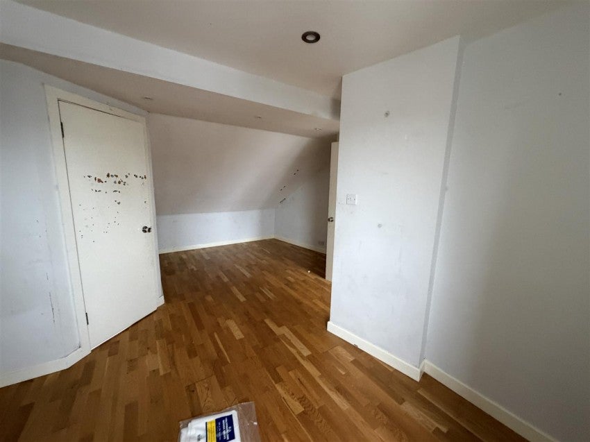 Flat Kingsley Road in Greater London