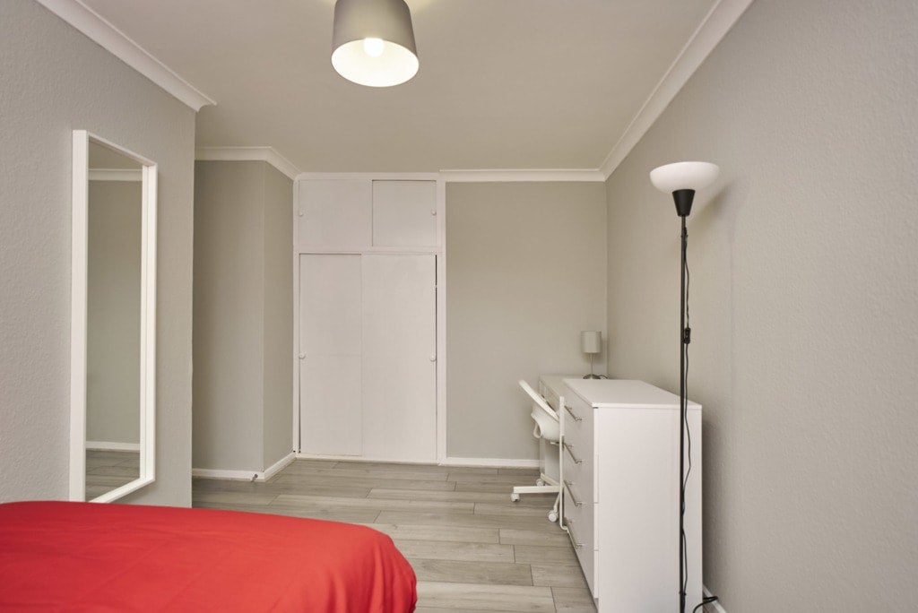Room Jodrell Road in Greater London
