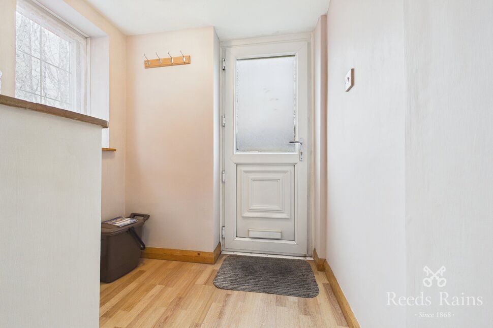 House Cedar Close in Killamarsh