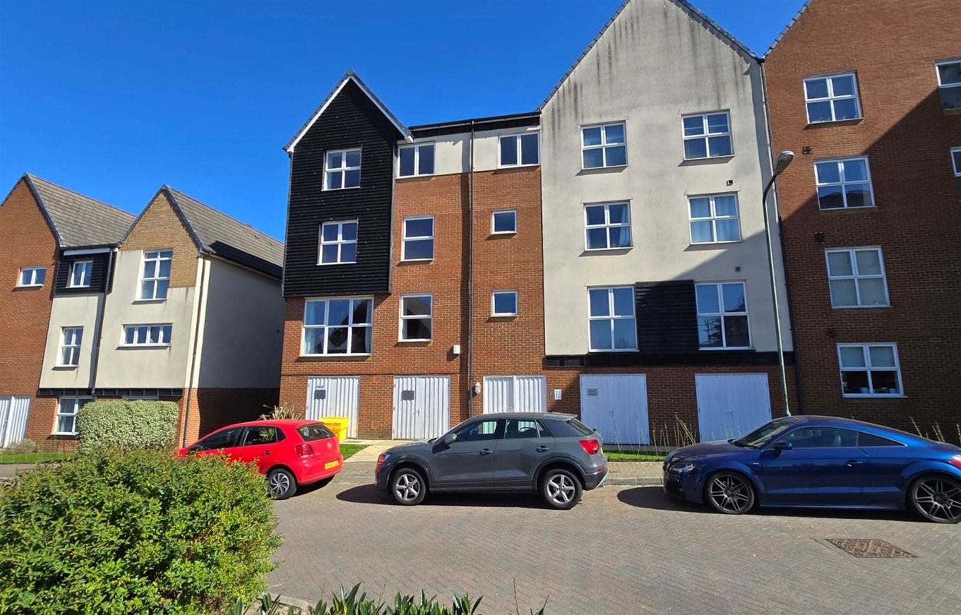Flat Beavers Lodge in Greater London