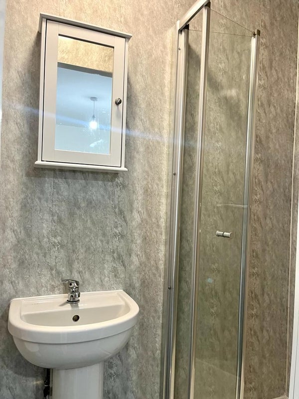 Room Errol Street in Middlesbrough