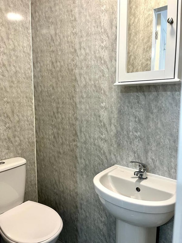 Room Errol Street in Middlesbrough