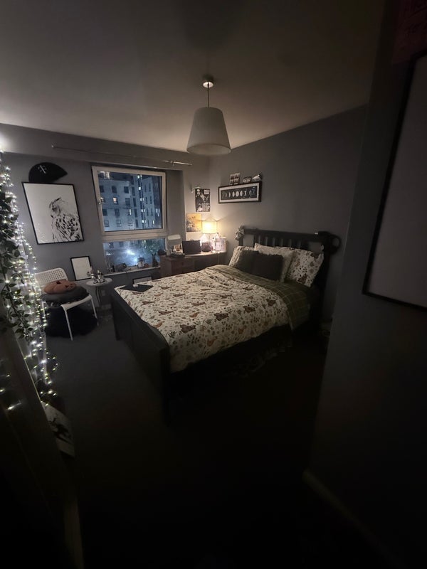 Room Wallace Street in Glasgow