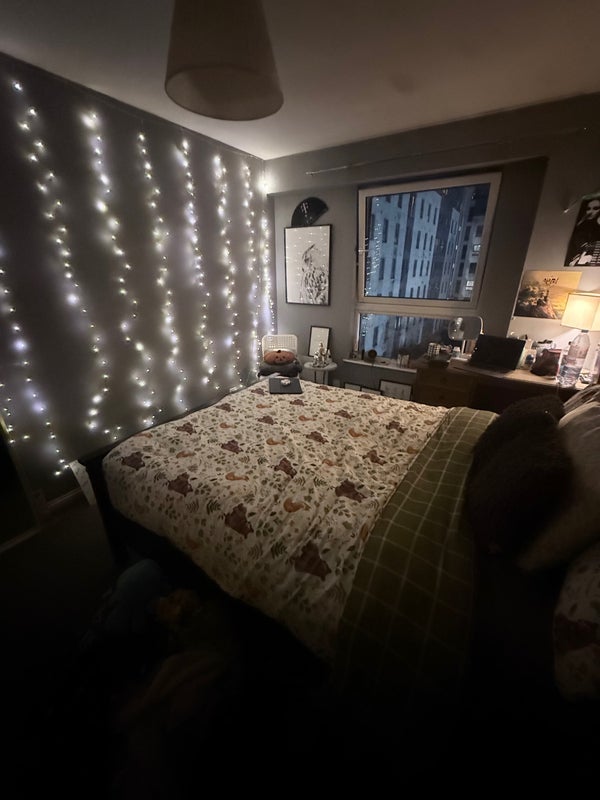 Room Wallace Street in Glasgow