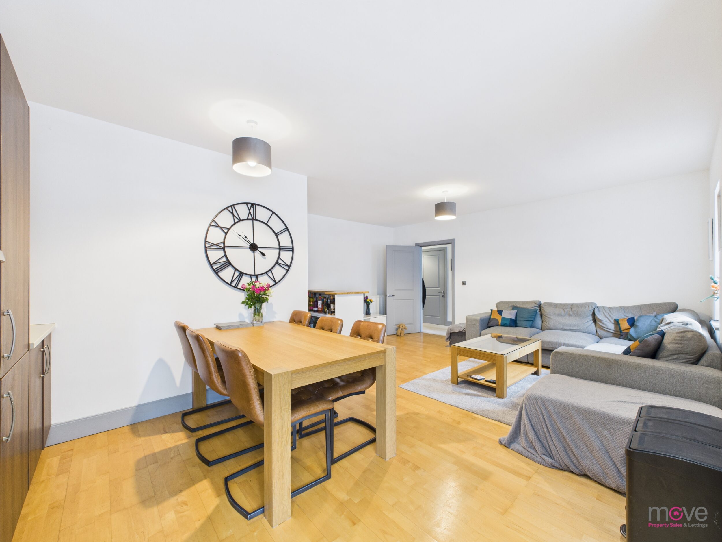 Flat Kings Hollow in Cheltenham