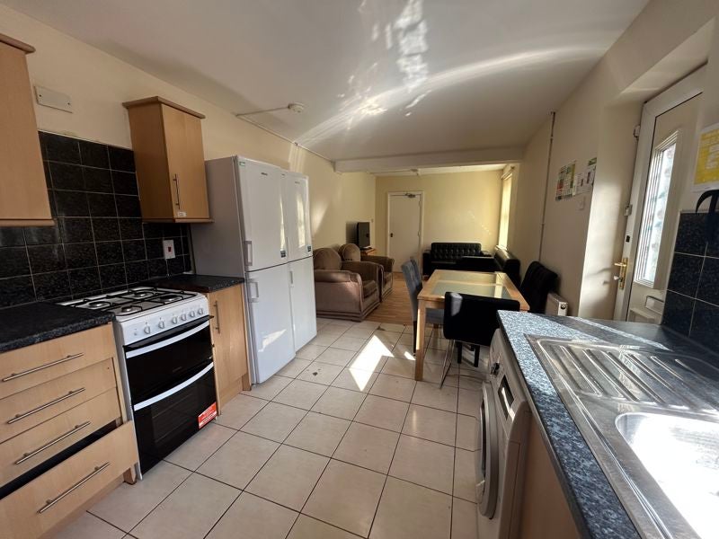 Room Arthur Avenue in Nottingham